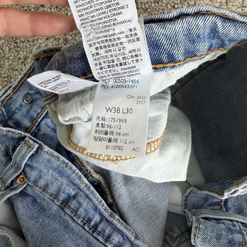 Levis levis 505